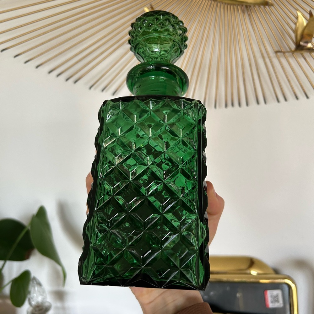 Emerald Green Cut Glass Decanter - Picture 5 of 10